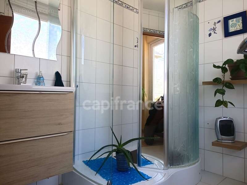 Maison à VILLECHETIVE