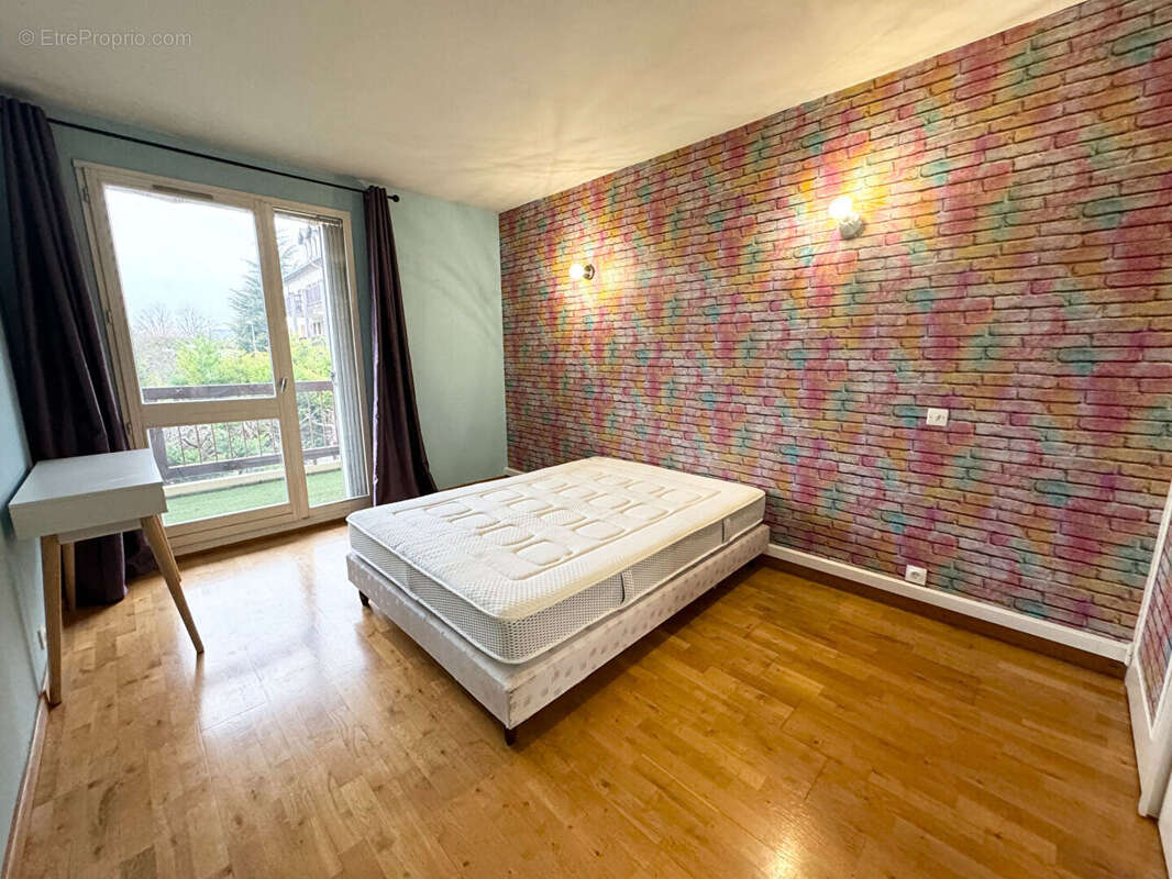 Appartement à CROLLES