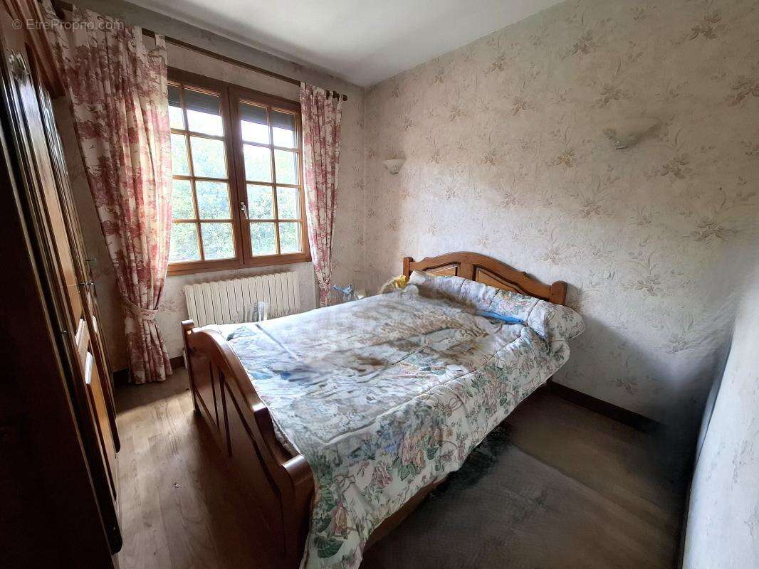 Maison à TRACY-LE-VAL