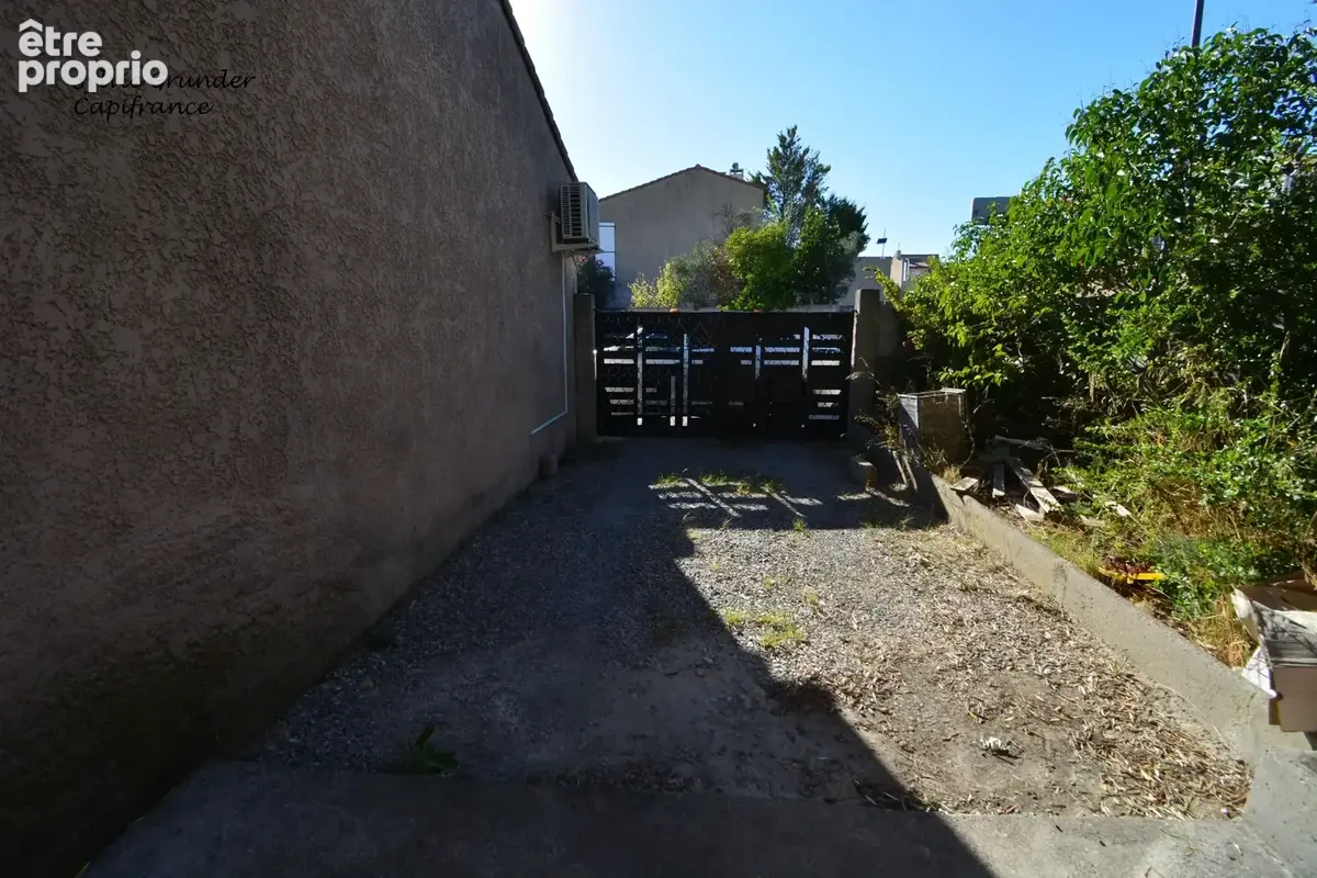Maison à vendre 4 pièces VITROLLES (13) 90m² sur 203m² - photo 10