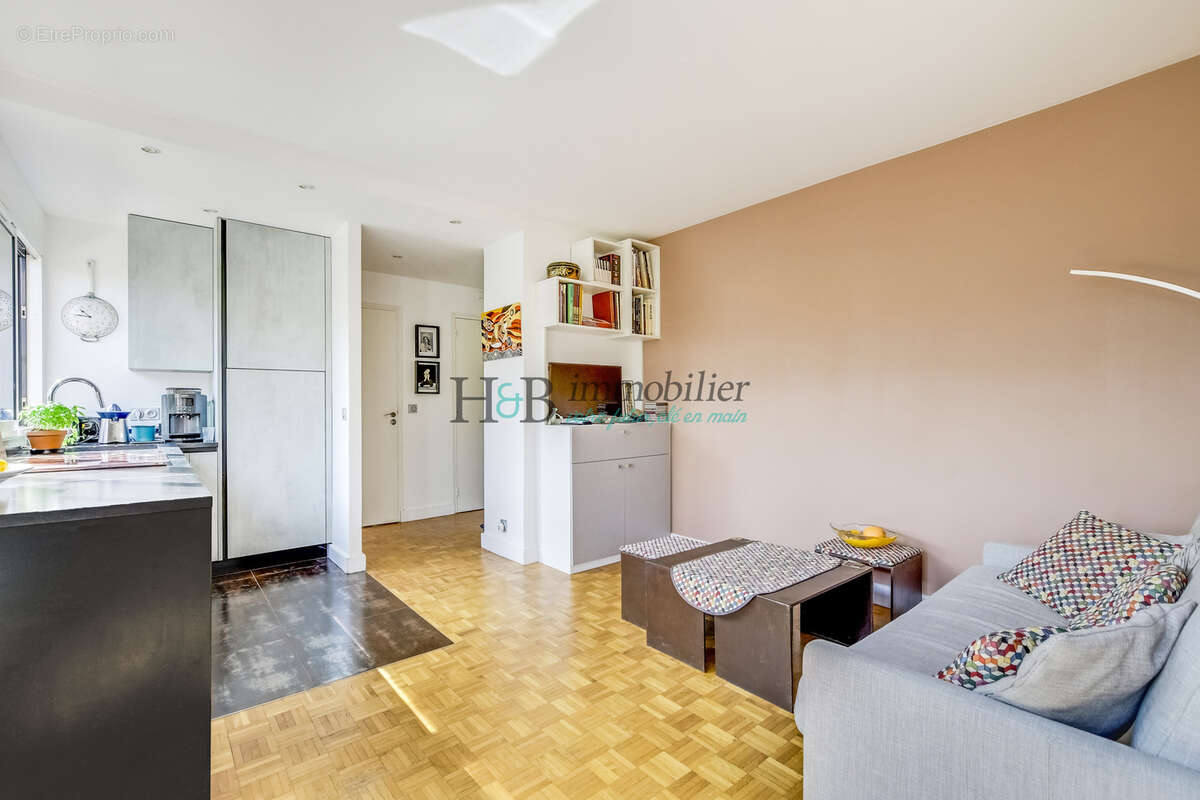 Dernier étage   Terrasse arborée de 45 m2   Vue dégagée - photo 6