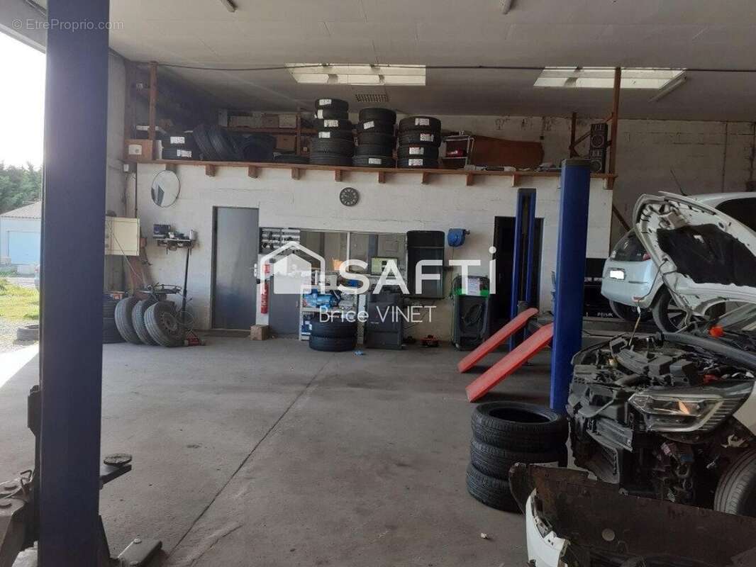 Photo 5 - Commerce à SAINTES