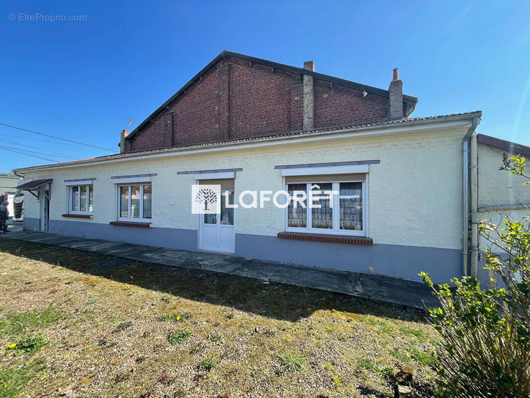 Maison à AUCHY-LES-HESDIN