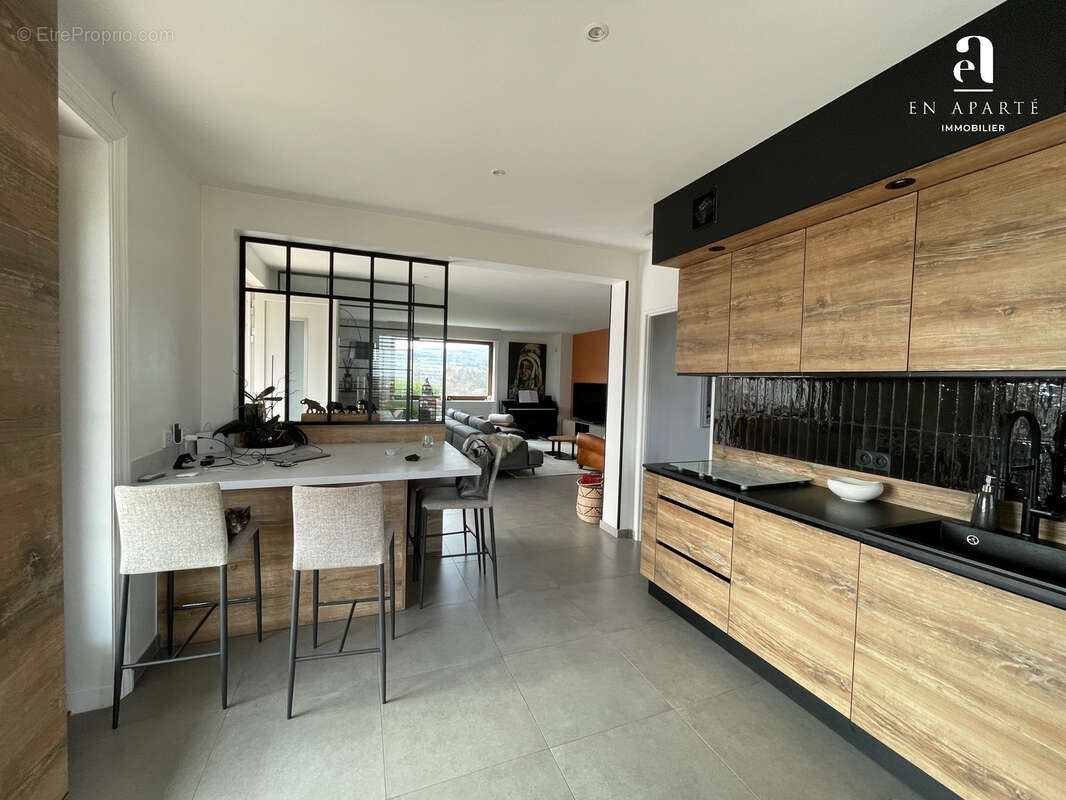 Appartement à BRINDAS