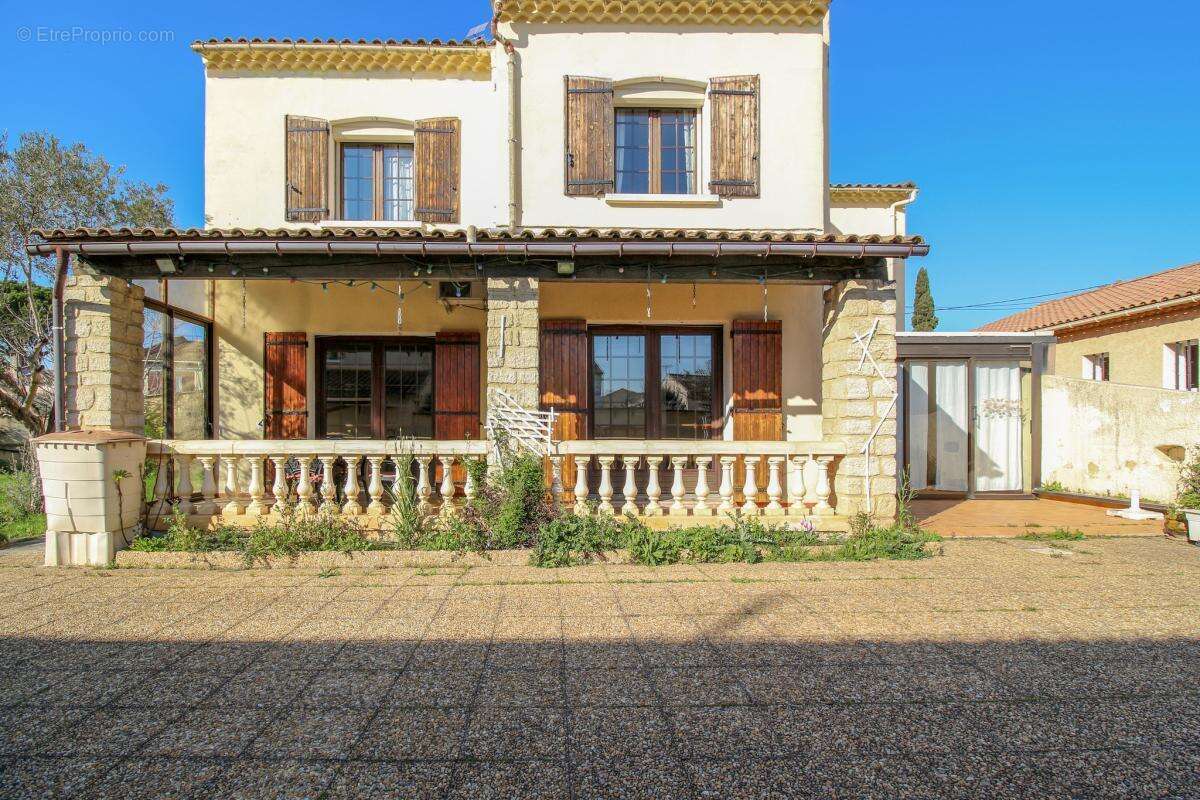 Maison à AVIGNON