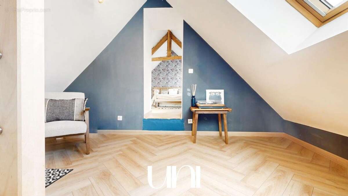 Maison à TROIS-MONTS