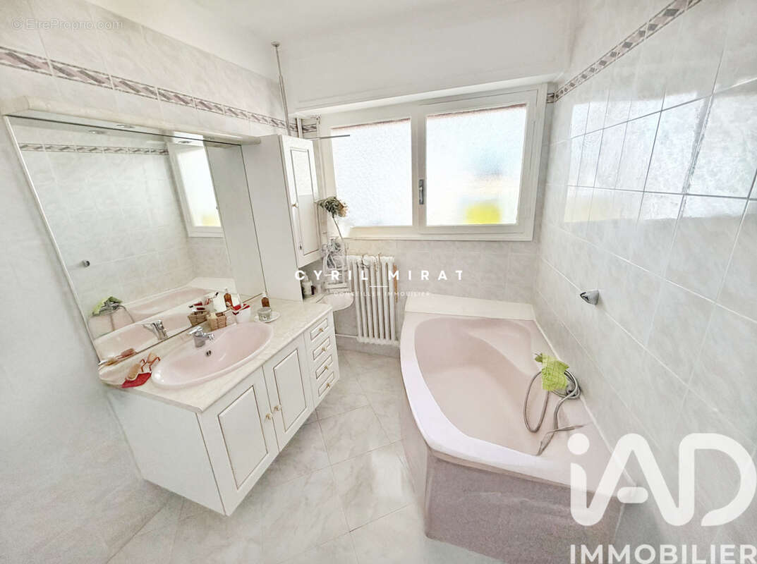 Photo 8 - Appartement à LA SEYNE-SUR-MER