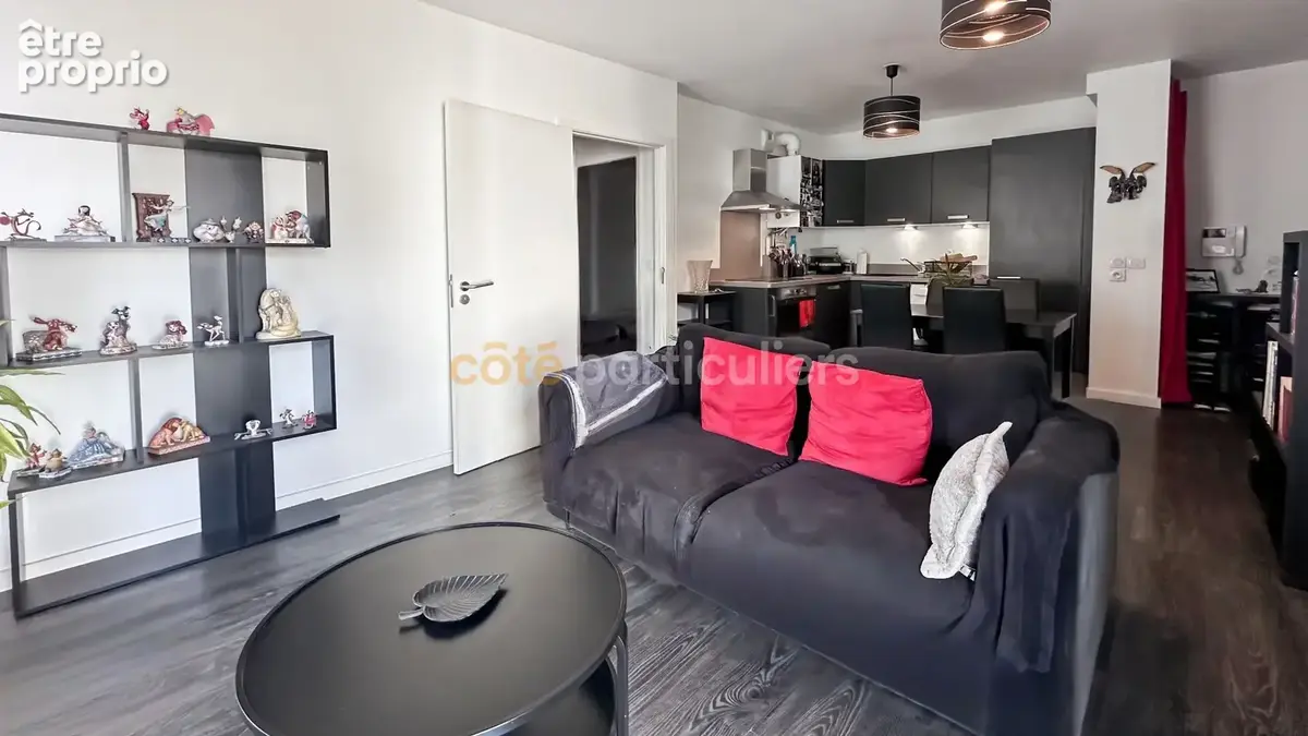 Appartement  2 pièces avec box en sous-sol - photo 2