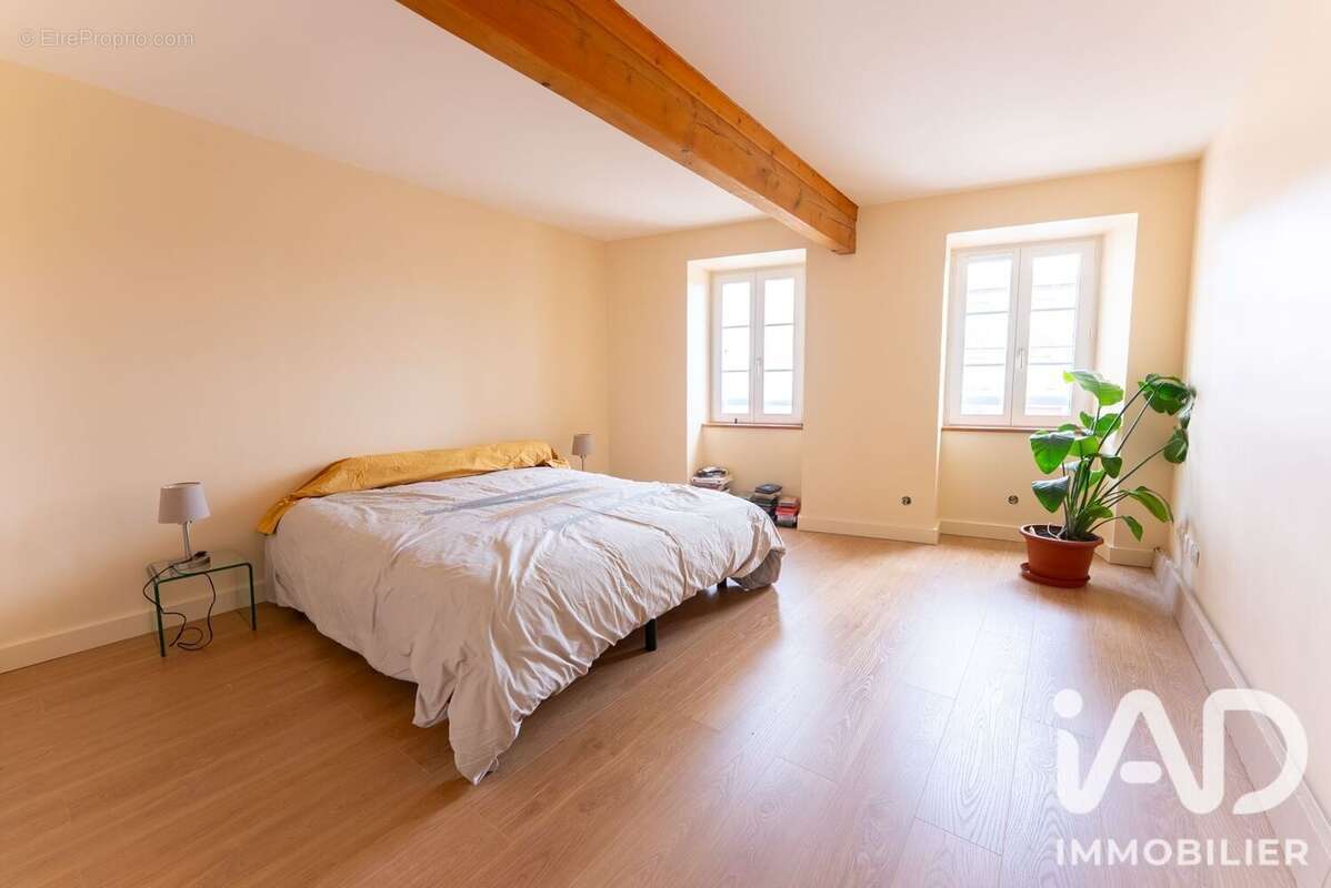 Maison 96 m² à Colombier-Le-Jeune  - photo 8