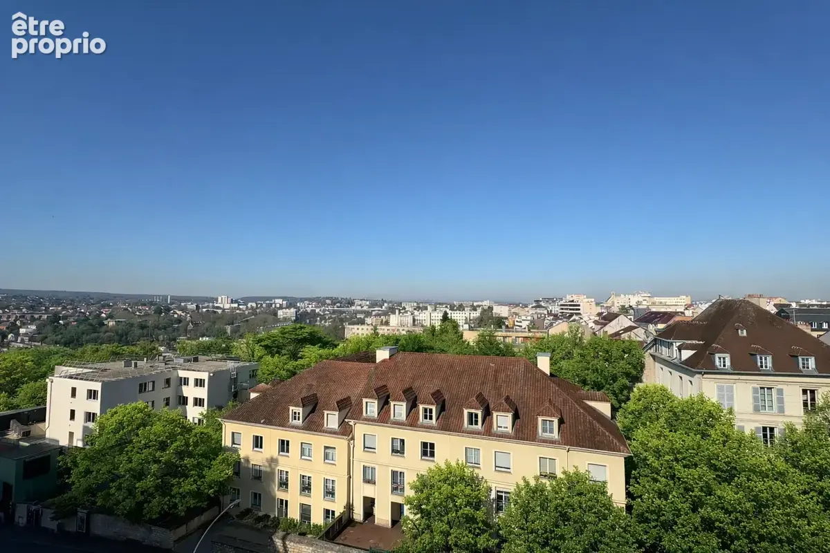 Appartement Hyper Centre, 4 Chambres, 105m2, dernier étage avec extérieur - photo 6