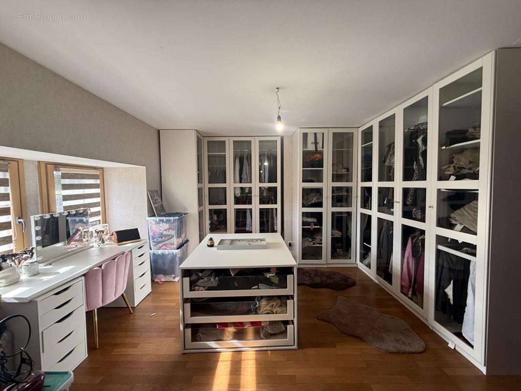 Propriete  superbe et originale - photo 4