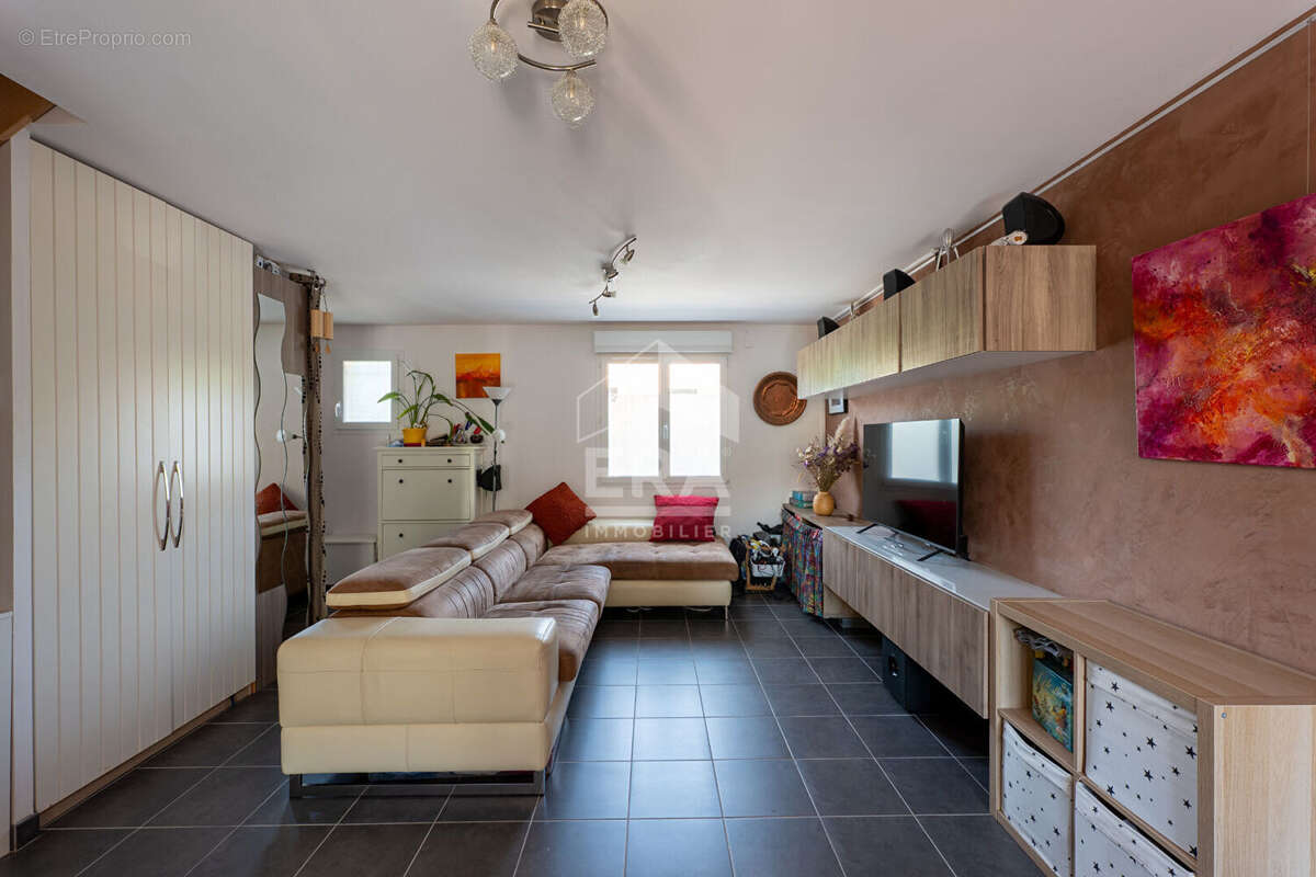 Maison à MORNANT