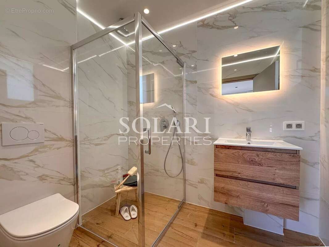 Appartement à LES ADRETS-DE-L'ESTEREL