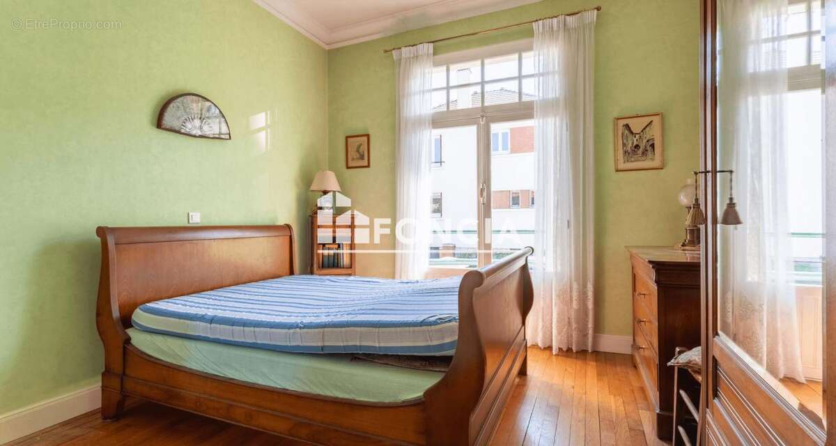 Maison à BOURG-LA-REINE