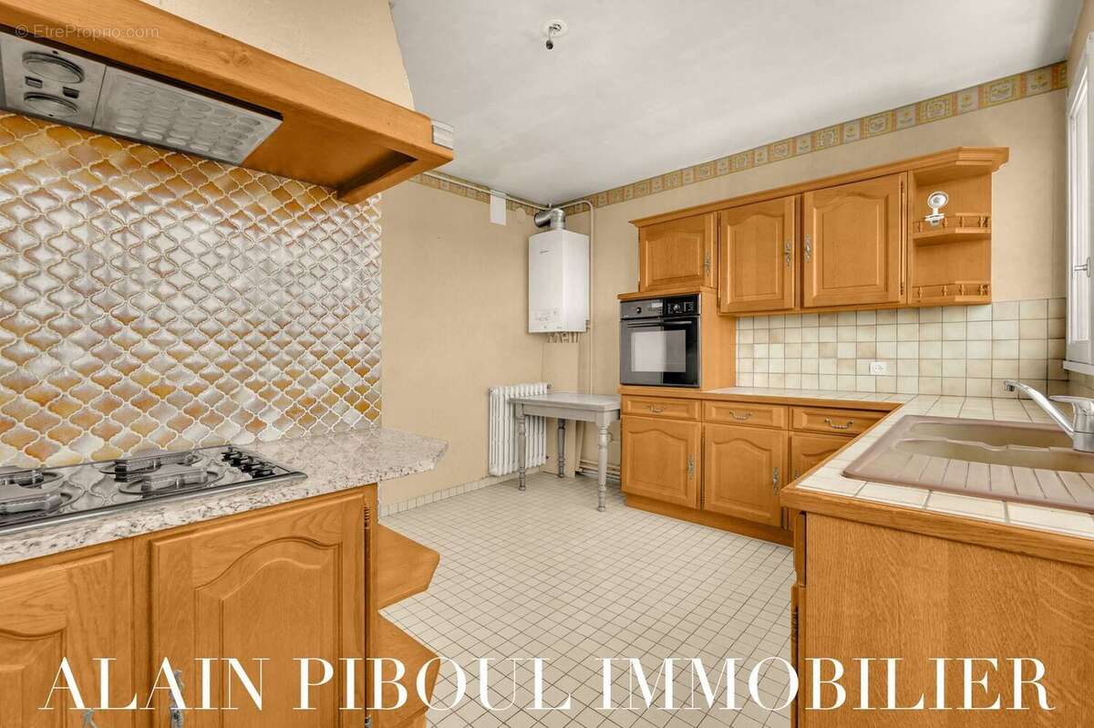 Appartement à CASTELGINEST