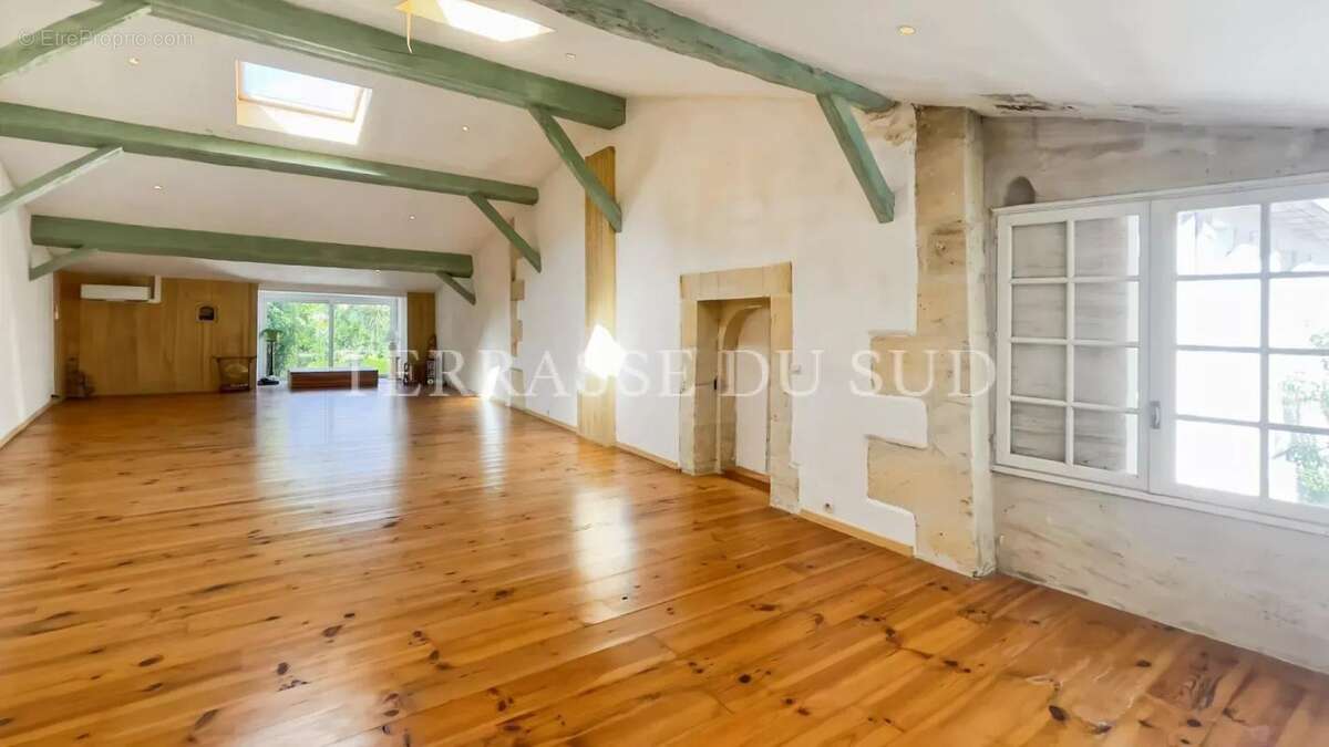 Maison à SAINT-ANDRE-DE-CUBZAC