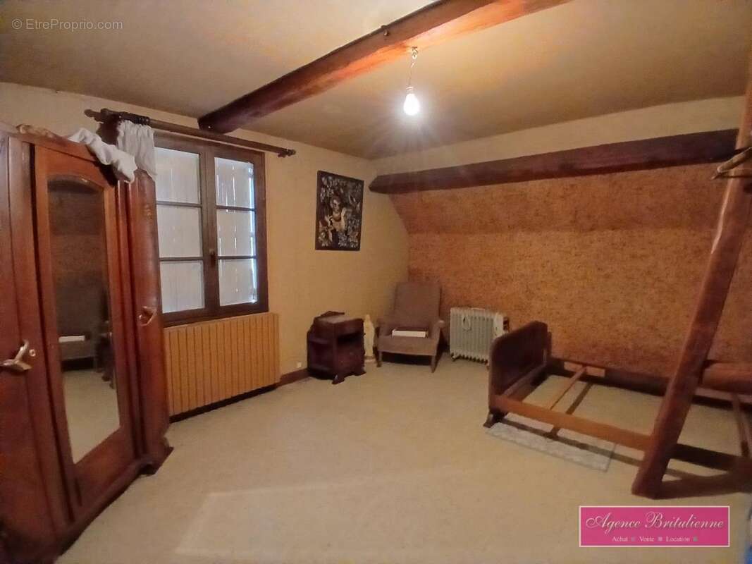 Maison 138 m² à Breteuil  - photo 6