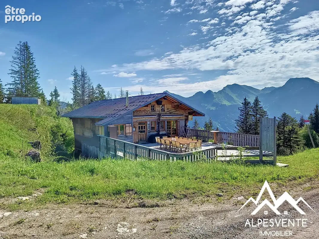 a-vendre-chalet-alpage-restauraut-sur-pistes-stjeandaulps-alpesvente