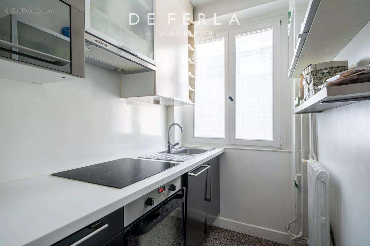 Appartement à PARIS-5E