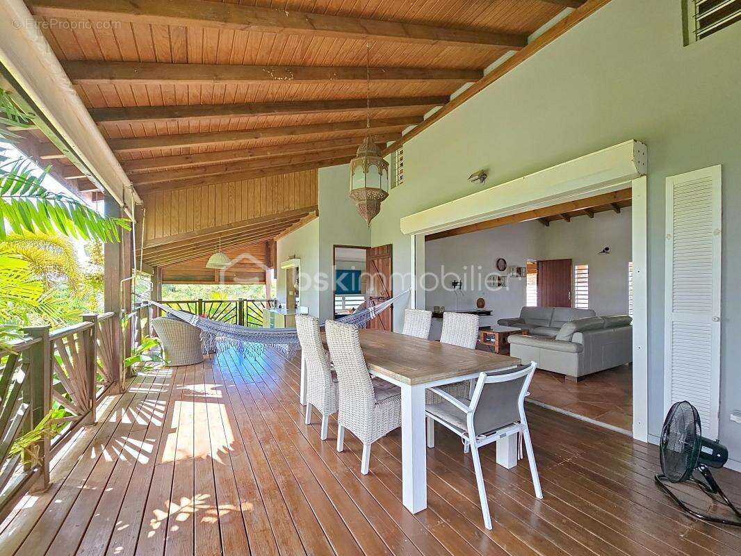 Maison à SAINT-FRANCOIS