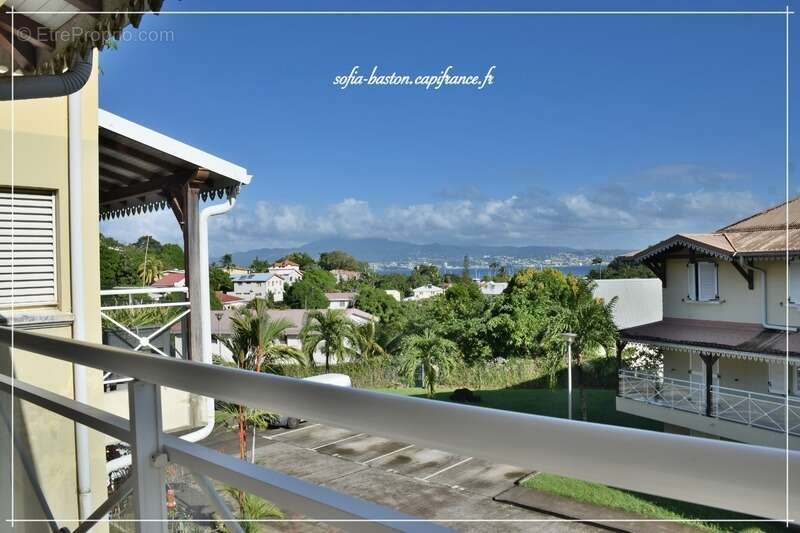 Appartement à LES TROIS-ILETS