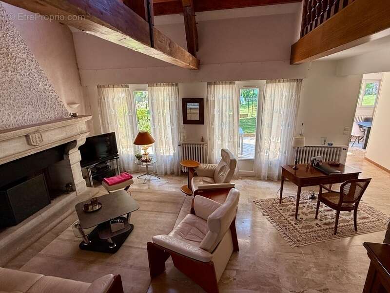 Maison à GRISY-LES-PLATRES