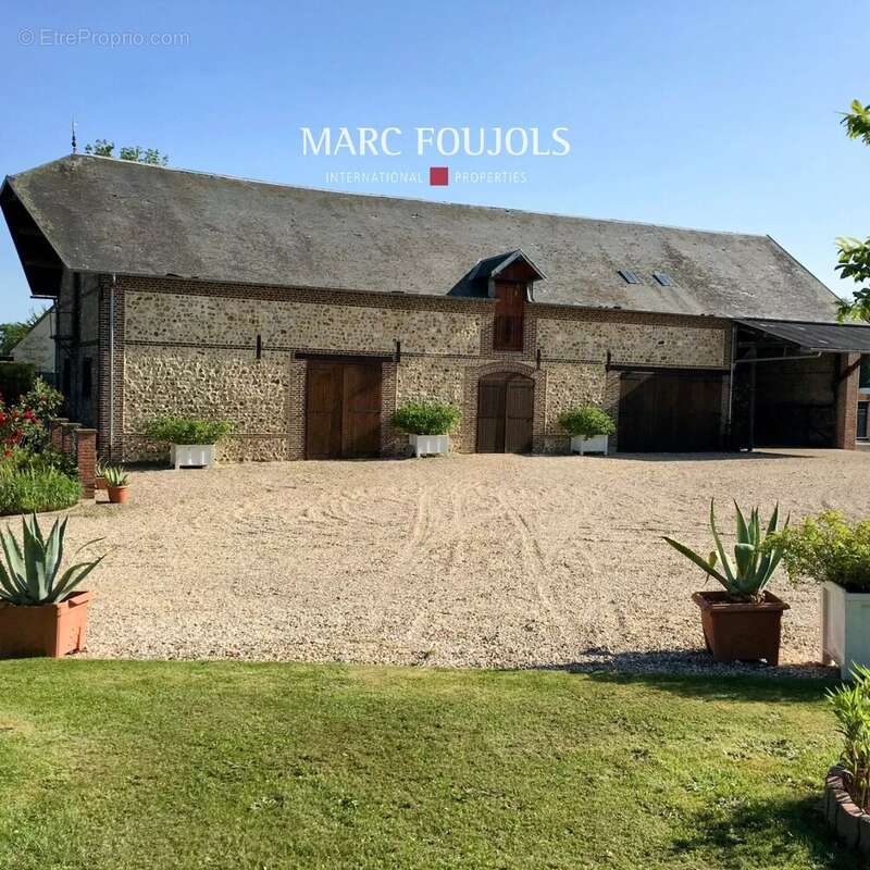 Maison à CROSVILLE-LA-VIEILLE