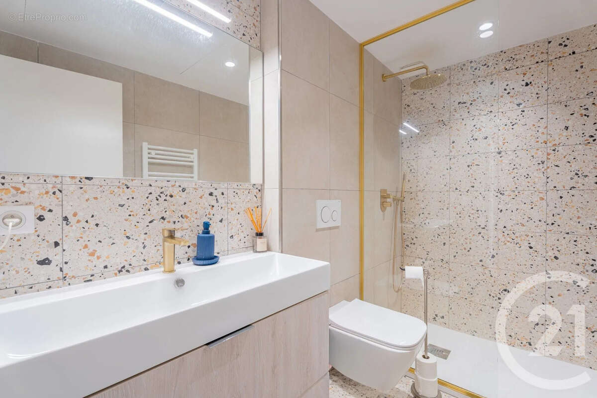 Appartement à BEAULIEU-SUR-MER