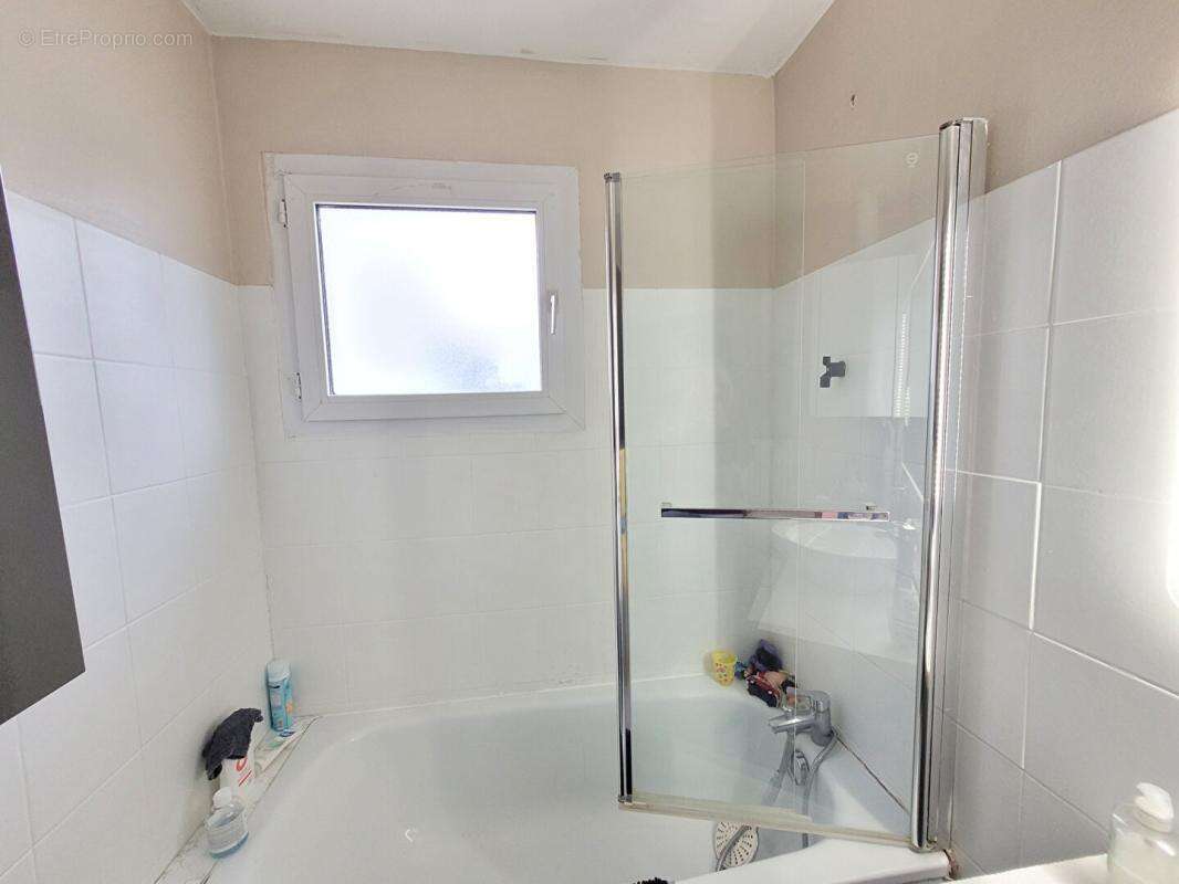 HAVELUY -Maison rénovée avec garage, cour et 2 chambres ? - photo 8