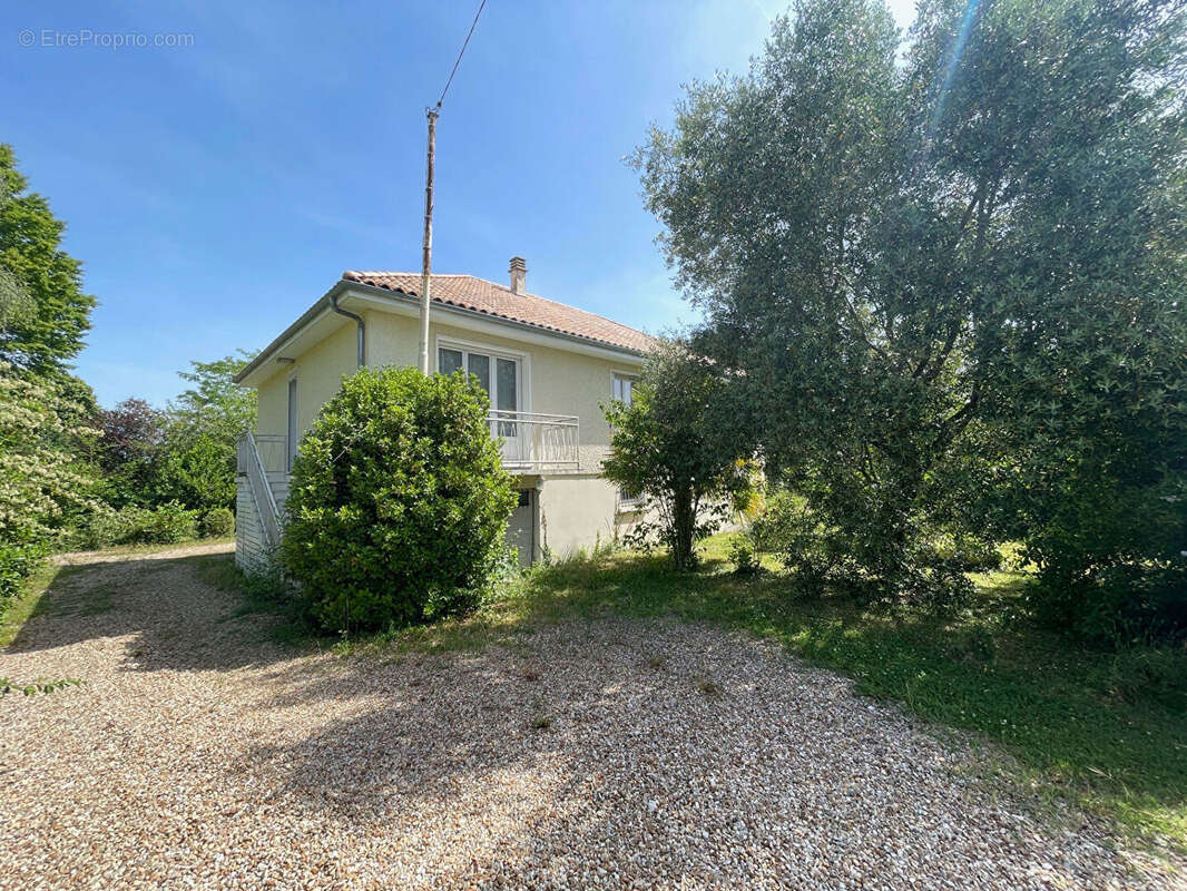 Maison à BUXEROLLES