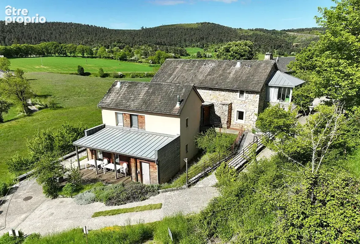 Gite dans propriété d'exception de 340 m2 entre Gorges du Tarn et Aubrac - photo 2