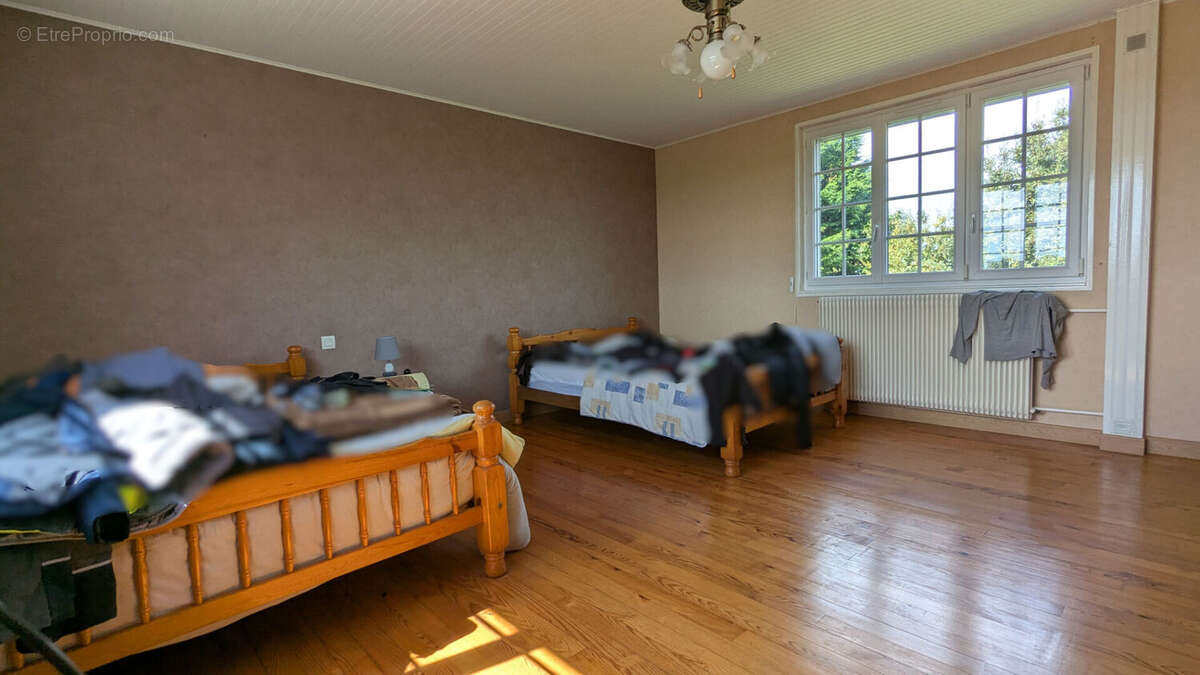 Maison à SAINT-FLOXEL