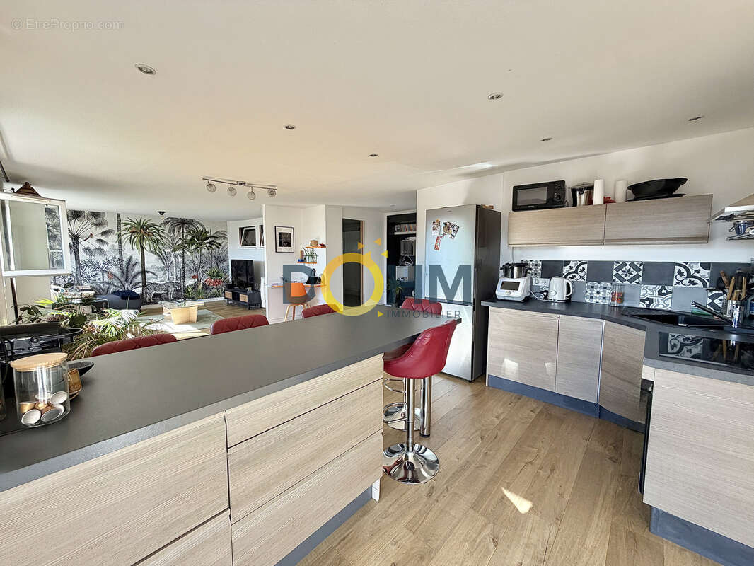 Appartement à SAINT-ETIENNE