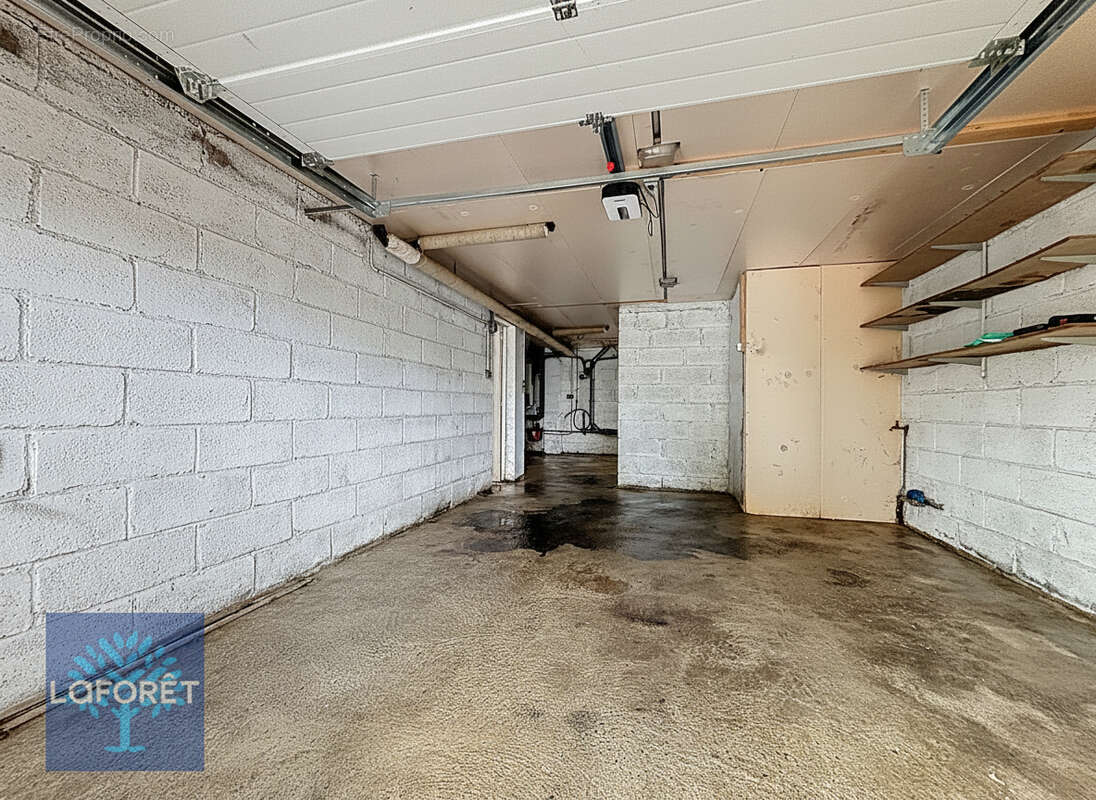 Maison à LA BAZOUGE-DU-DESERT