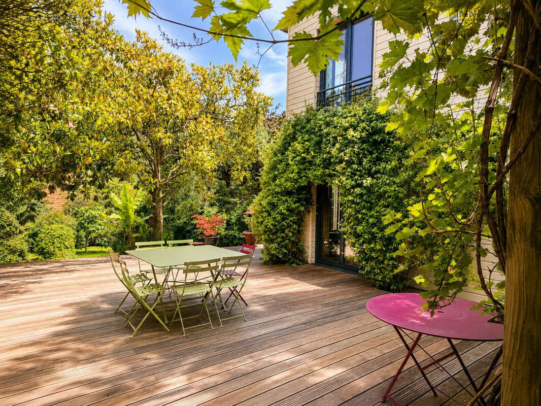 Maison 288 m² à Le Kremlin-Bicetre  - photo 4