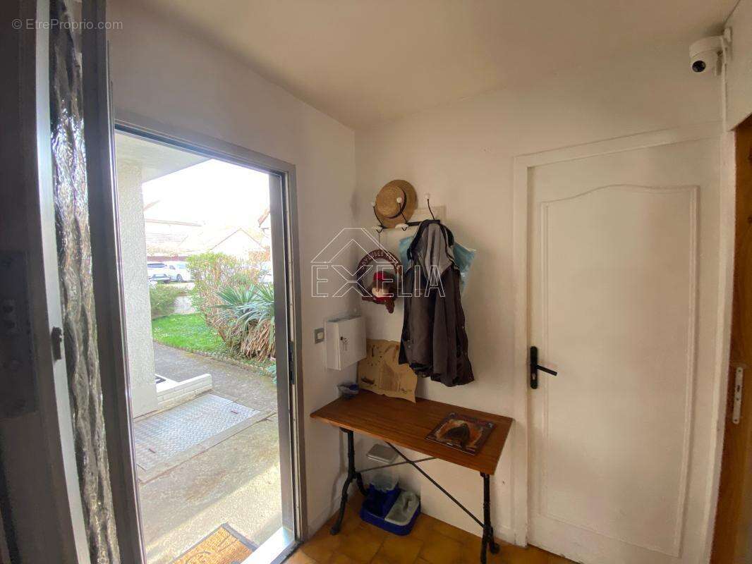 Maison à ROSNY-SUR-SEINE