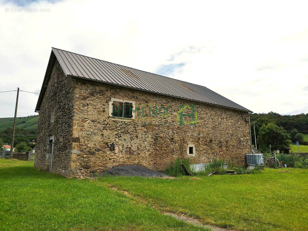 Maison à TARDETS-SORHOLUS