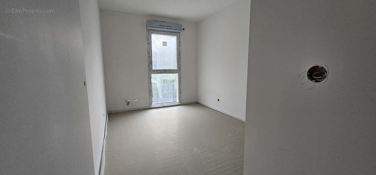 Appartement à CHALLES-LES-EAUX