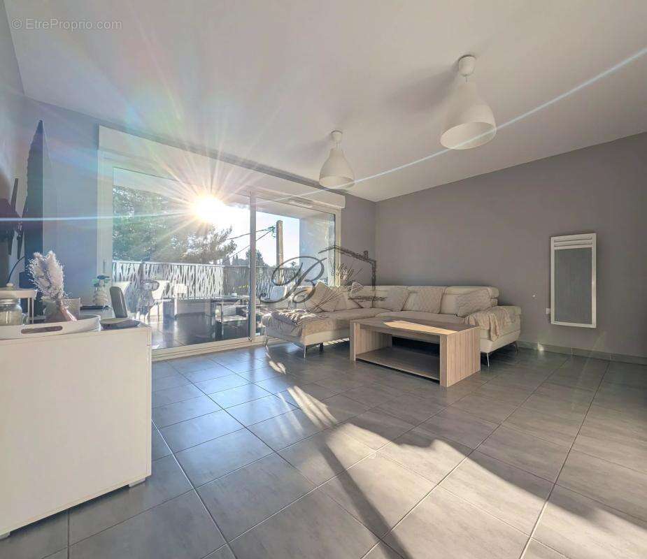 Appartement à PERTUIS