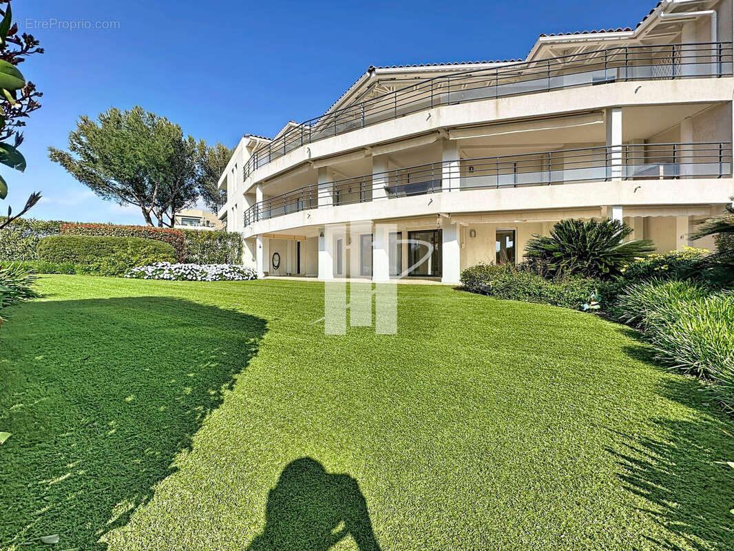 Appartement à SAINT-RAPHAEL