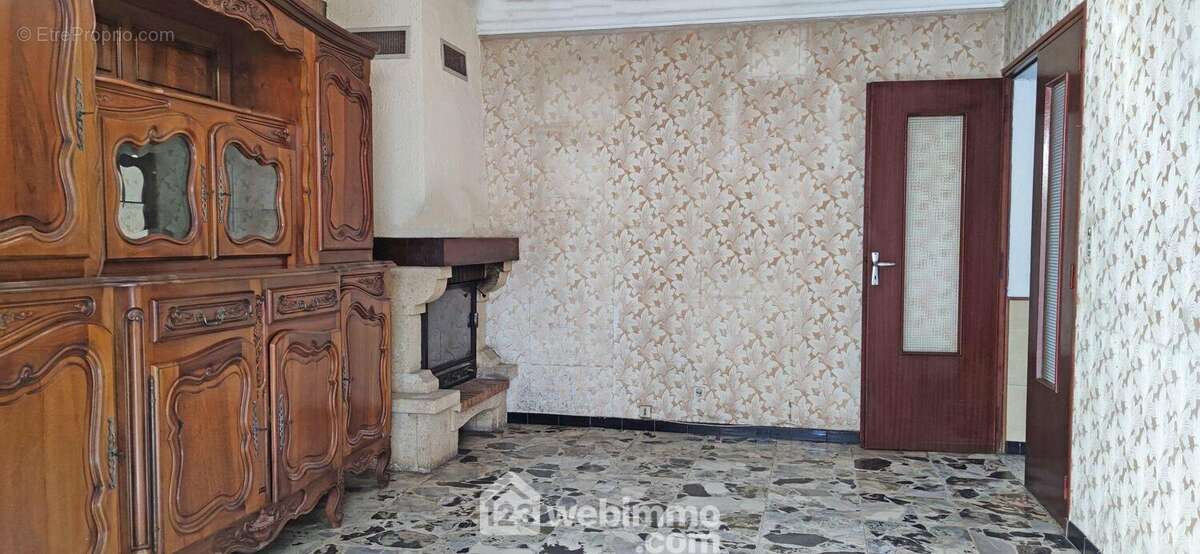 Maison 107 m² à Saintes-Maries-De-La-Mer  - photo 6