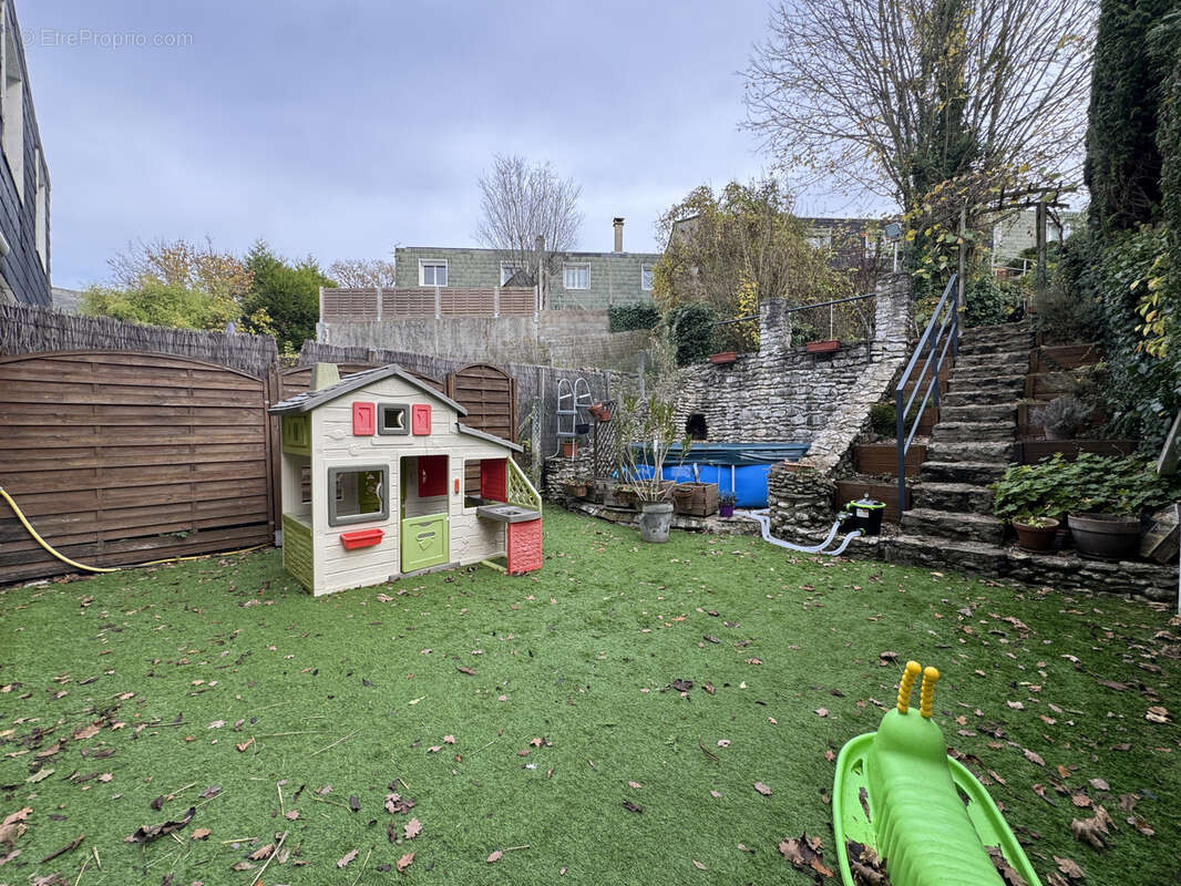 Maison à MANTES-LA-VILLE