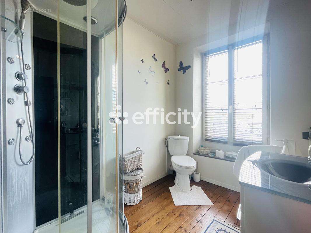 Maison 157 m² à Saint-Germain-De-La-Coudre  - photo 12