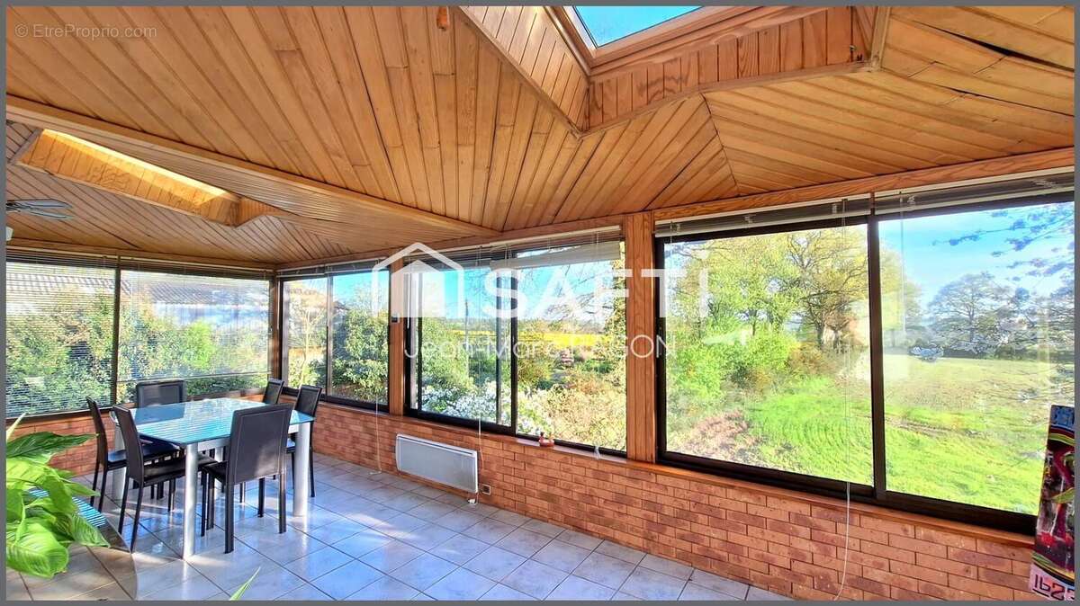 Maison 134 m² à Poce-Les-Bois  - photo 6
