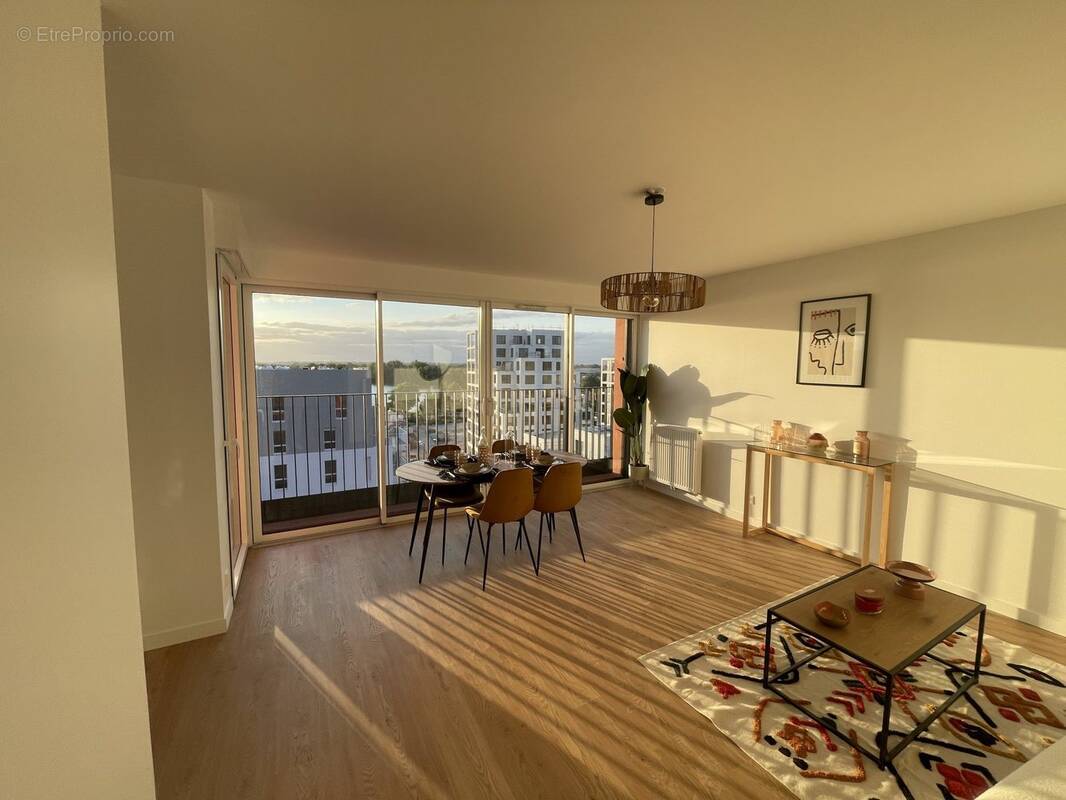 Appartement à BORDEAUX