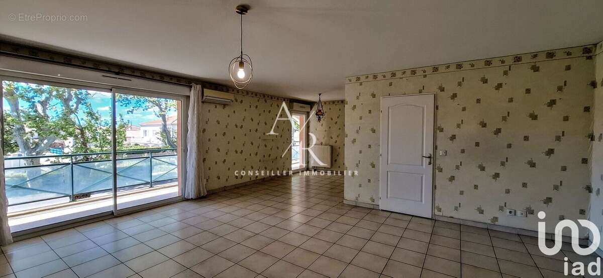 Photo 3 - Appartement à SAINT-MARTIN-DE-CRAU