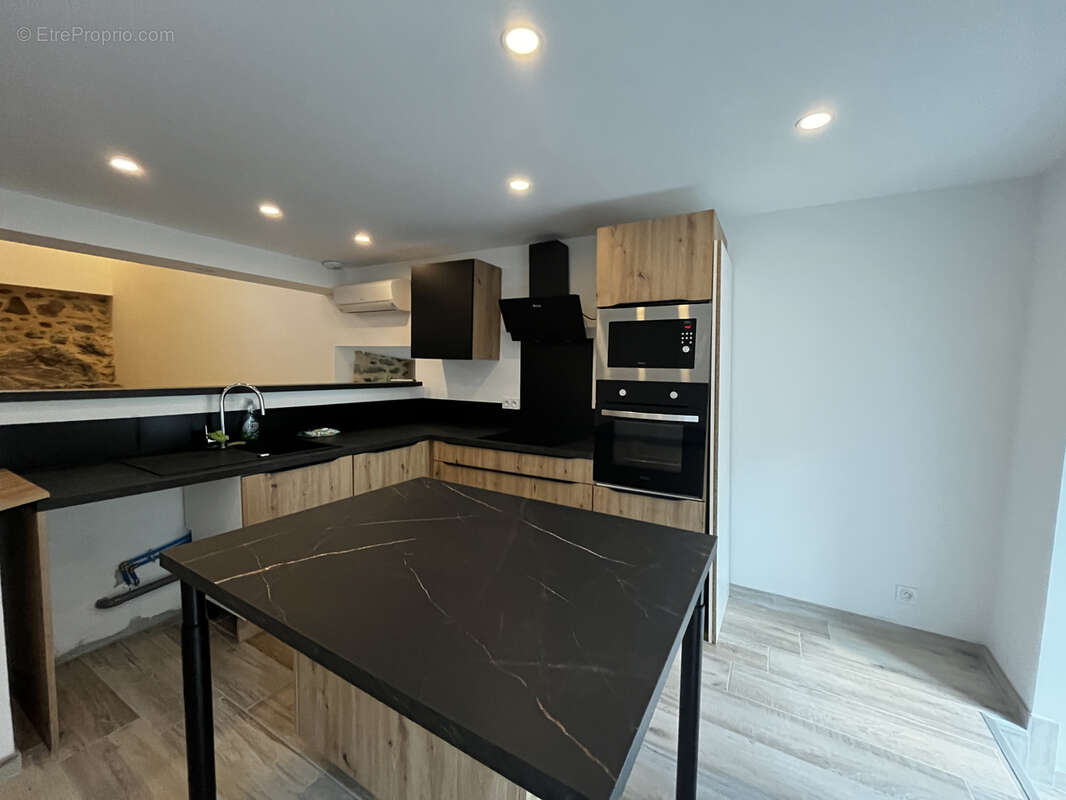 Maison à VILLEFRANCHE-DE-ROUERGUE