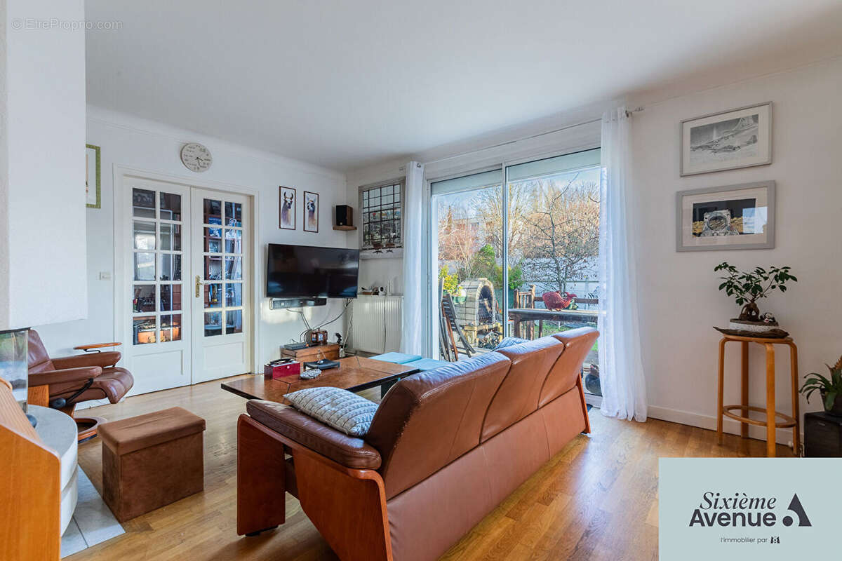 Maison à CHILLY-MAZARIN