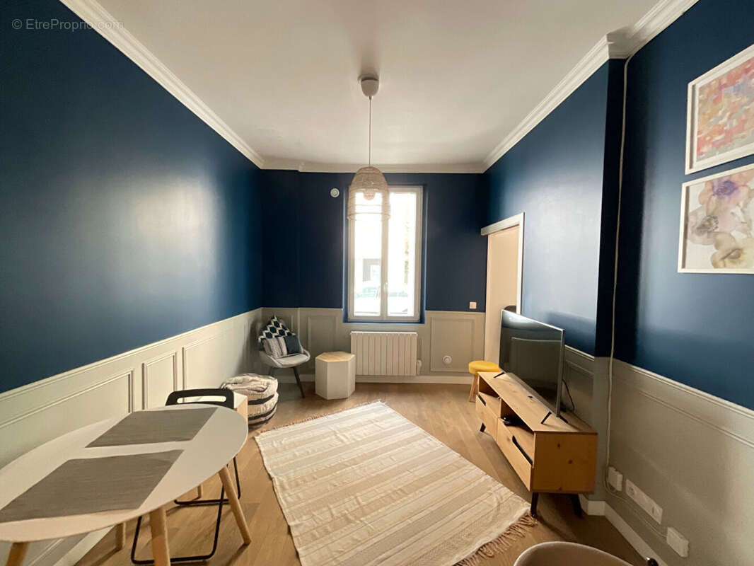 Appartement à CLICHY