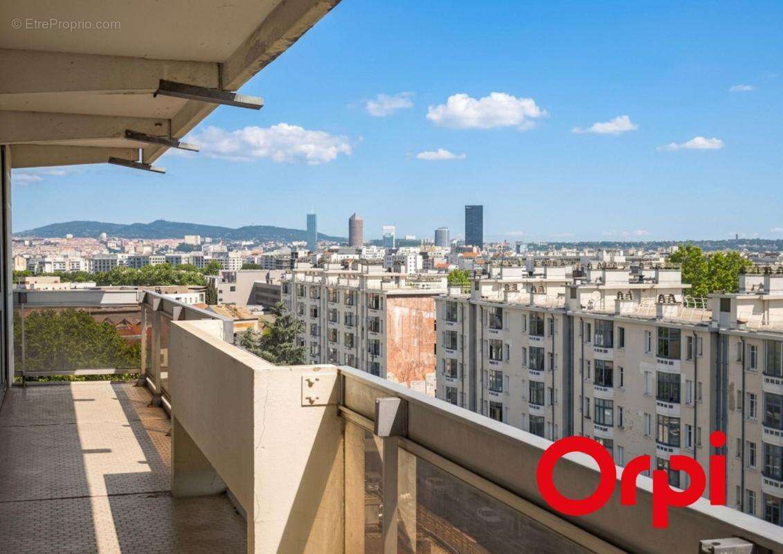 Appartement à LYON-8E